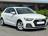 Used Audi A1 Design 95 HP (69 kW) 2023 White SUV