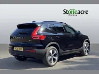 New Volvo XC40 Plus 161 HP (118 kW) 2026 Black SUV