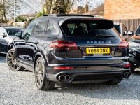 used Porsche Cayenne 3.0 V6 S Platinum Edition TiptronicS 4WD Euro 6 (s/s) 5dr