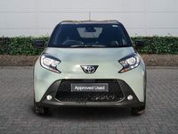 Used Toyota Aygo X 72 HP (52 kW) 2025 Green SUV