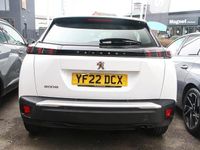 Used Peugeot 2008 Active Premium 100 HP (73 kW) 2022 White SUV