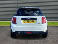 Used Mini Cooper Classic 136 HP (100 kW) 2019 White Hatchback