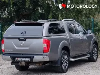 Begagnad Nissan Navara Tekna 190 HK (139 kW) 2018 Grå Pickup
