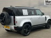 Usado Land Rover Defender First Edition 240 HP (176 kW) 2020 Prateado SUV