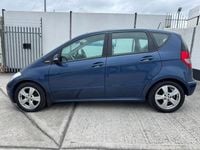 Used Mercedes A160 Avantgarde 82 HP (60 kW) 2012 Blue Hatchback