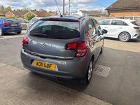 Begagnad Citroën C3 70 HK (51 kW) 2011 Grå Halvkombi
