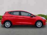 Second-hand Ford Fiesta Trend 2023 Roșu Hatchback