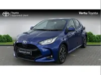 Used Toyota Yaris Design 116 HP (85 kW) 2023 Blue Hatchback