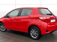 Used Toyota Yaris 111 HP (81 kW) 2018 Red Hatchback