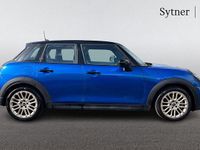 Used Mini Cooper Hatch 154 HP (113 kW) 2024 Blue Hatchback