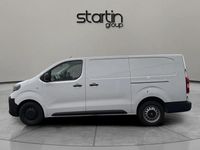 Used Vauxhall Vivaro S 118 HP (86 kW) 2024 White MPV