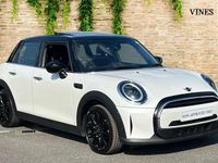 Usado Mini Cooper Exclusive 134 CV (98 kW) 2023 Blanco Utilitario