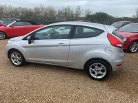 Used Ford Fiesta Zetec 82 HP (60 kW) 2012 Silver Hatchback