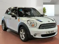 Used Mini Cooper D 2011 White Hatchback
