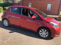 Used Toyota Yaris 99 HP (72 kW) 2012 Red Hatchback