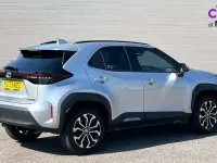Used Toyota Yaris Cross Design 113 HP (83 kW) 2024 Silver SUV