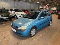 Used Vauxhall Corsa Comfort 74 HP (54 kW) 2001 Blue Hatchback