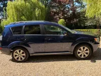 Usado Mitsubishi Outlander 174 HP (127 kW) 2012 Azul SUV