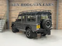 Used Land Rover Defender Adventure 122 HP (89 kW) 2016 Grey Estate