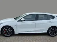Usado BMW 120 M Sport 156 CV (114 kW) 2025 Blanco Utilitario