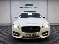 Gebraucht Jaguar XF R-Sport 180 PS (132 kW) 2016 Weiß Limousine