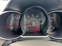 Used Kia Picanto 66 HP (48 kW) 2016 Silver Hatchback