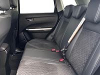 Second-hand Suzuki Vitara SZ5 129 CP (94 kW) 2023 Argintiu SUV