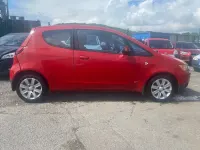 Begagnad Mitsubishi Colt 95 HK (69 kW) 2010 Röd Halvkombi