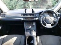 Used Lexus CT200h Luxury Line 136 HP (100 kW) 2018 Red Hatchback