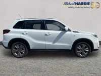 Gebraucht Suzuki Vitara SZ-T 127 PS (93 kW) 2023 Weiß SUV