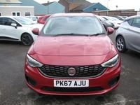Used Fiat Tipo Easy 95 HP (69 kW) 2017 Red Hatchback