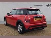Used Mini Cooper Classic 134 HP (98 kW) 2022 Red Hatchback