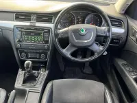 Used Skoda Superb SE 170 HP (125 kW) 2011 Silver Estate