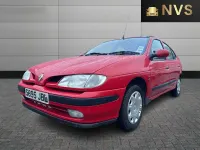 Used Renault Mégane 107 HP (78 kW) 1998 Red Hatchback