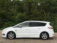 Used Ford S-MAX Sport 180 HP (132 kW) 2015 White MPV