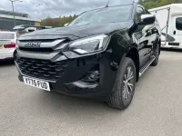 New Isuzu D-Max 205 HP (150 kW) 2025 Black Pickup