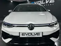 Usado VW Golf VIII R 320 HP (235 kW) 2023 Branco Citadino