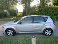Used Kia Ceed 126 HP (92 kW) 2010 Silver Hatchback