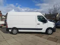 Gebraucht Renault Master Business 2022 Weiß Van / Kleinbus