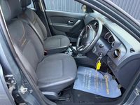 Used Dacia Logan MCV Stepway 90 HP (66 kW) 2017 Grey Estate