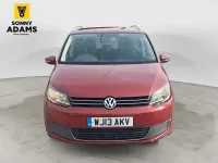 Begagnad VW Touran SE 105 HK (77 kW) 2013 Röd Minibuss