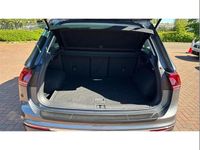 Begagnad VW Tiguan SEL 150 HK (110 kW) 2018 Grå SUV