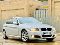 Usado BMW 320 170 CV (125 kW) 2009 Plateado Berlina