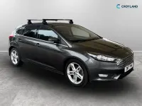 Used Ford Focus Zetec 125 HP (91 kW) 2017 Grey Hatchback