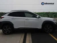 Gebraucht Hyundai Kona Ultimate 141 PS (103 kW) 2023 Weiß SUV