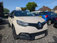 Used Renault Captur Dynamique 90 HP (66 kW) 2014 White SUV
