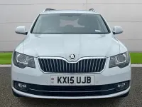Used Skoda Superb 170 HP (125 kW) 2015 White Estate