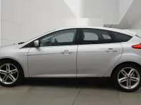 Used Ford Focus Zetec 125 HP (91 kW) 2015 Silver Hatchback