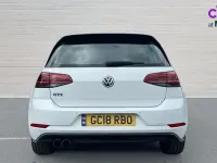 Begagnad VW Golf VII GTE 204 HK (150 kW) 2018 Vit