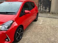 Usado Toyota Yaris Design 2017 Vermelho Citadino